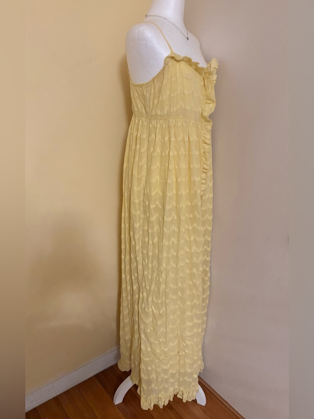 Juicy Couture Soft Yellow Ruffle-Trim Maxi Dress Sz 8 - Picture 5 of 7